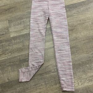 Athletic leggings pink and gray.